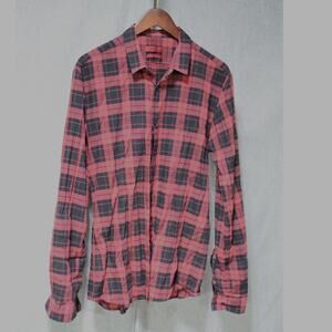 HUGO BOSS Red Label Plaid Button-Up Shirt in Red & Black – Size L/XL